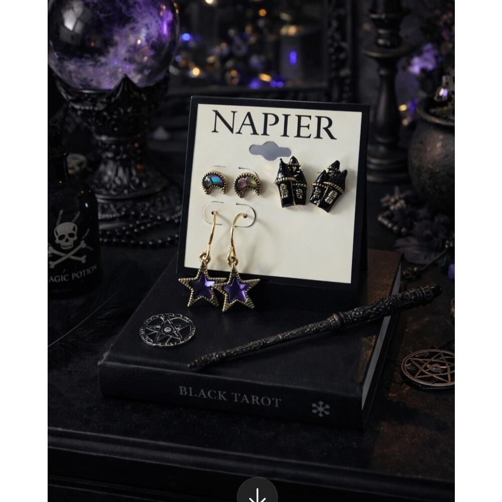 Napier Haunted House Moon Star Earring Ser New